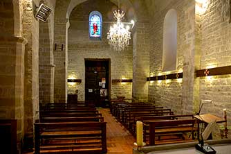 intérieur de l'église, dédiée à Saint Martin