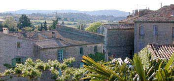 vue d'Aigne depuis la fenêtre